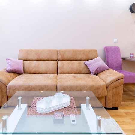 Mili Lux Apartman Novi Sad Eksteriør billede