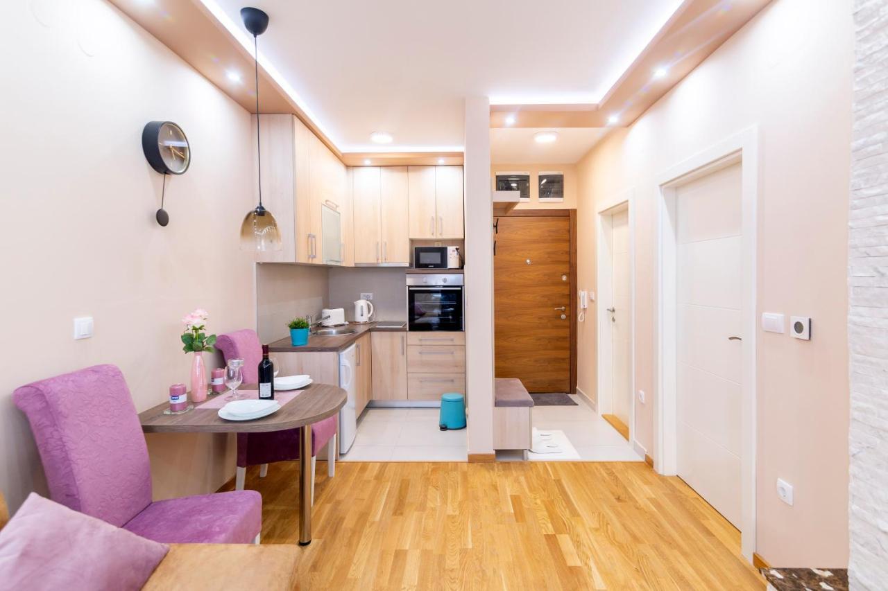 Mili Lux Apartman Novi Sad Eksteriør billede