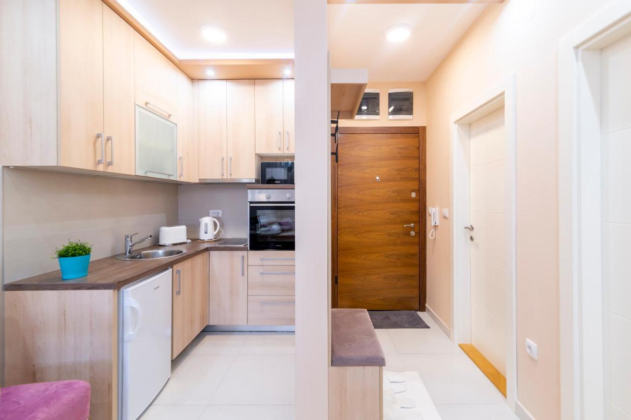 Mili Lux Apartman Novi Sad Eksteriør billede