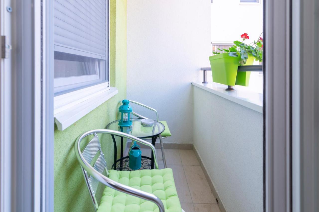 Mili Lux Apartman Novi Sad Eksteriør billede